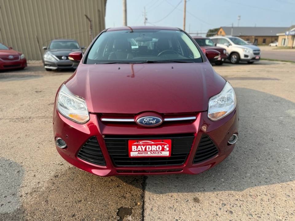 2014 Ford Focus Titanium Hatchback